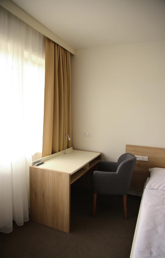 Hotel Devitka 야노프 외부 사진