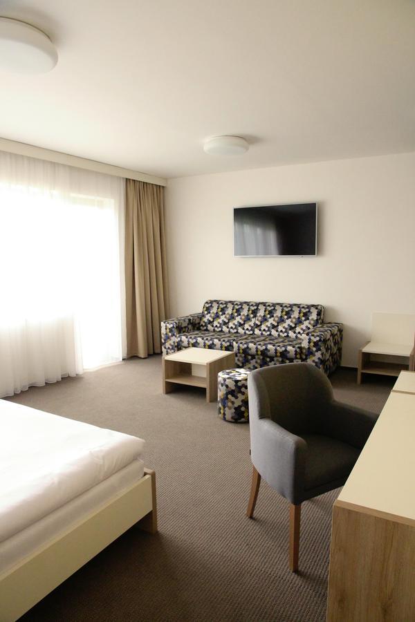 Hotel Devitka 야노프 외부 사진